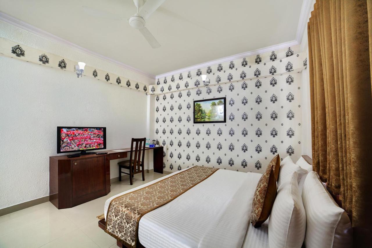 The Liverpool Blue Hotels بنغالور المظهر الخارجي الصورة