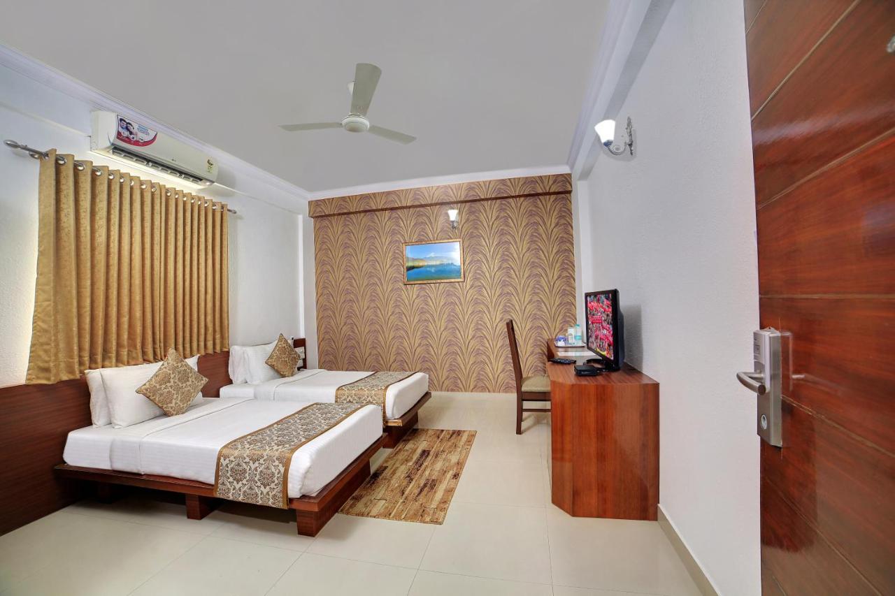 The Liverpool Blue Hotels بنغالور المظهر الخارجي الصورة