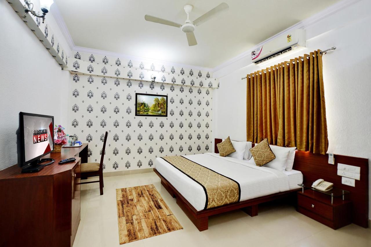 The Liverpool Blue Hotels بنغالور المظهر الخارجي الصورة