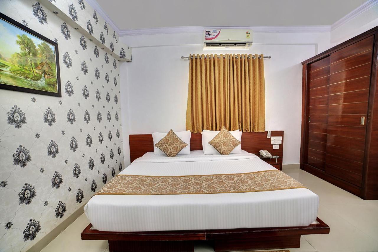 The Liverpool Blue Hotels بنغالور المظهر الخارجي الصورة