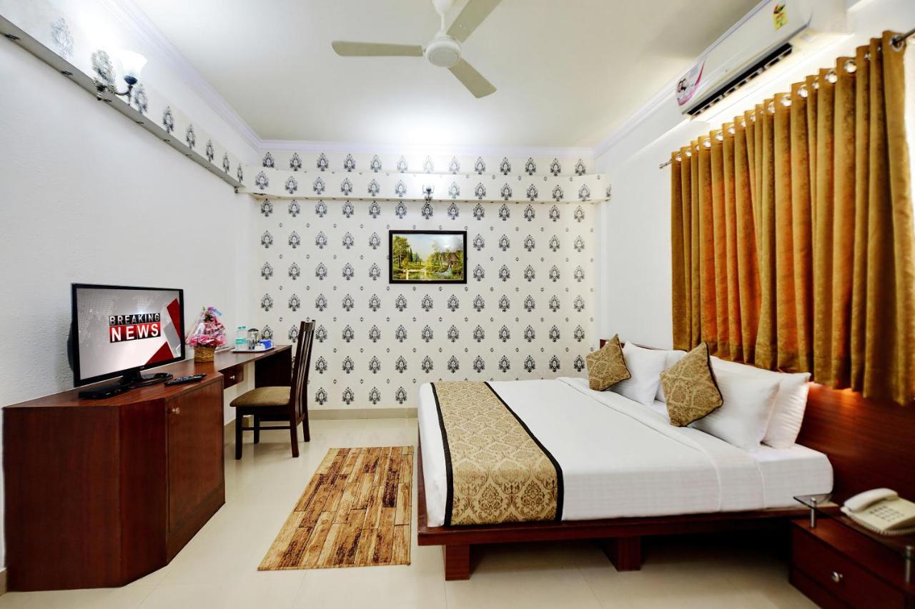 The Liverpool Blue Hotels بنغالور المظهر الخارجي الصورة